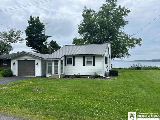 Backyard, Exterior, Water
