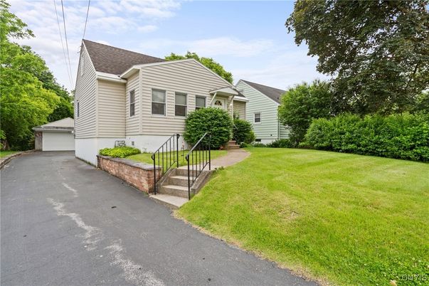 Backyard, Detached Garage, Exterior