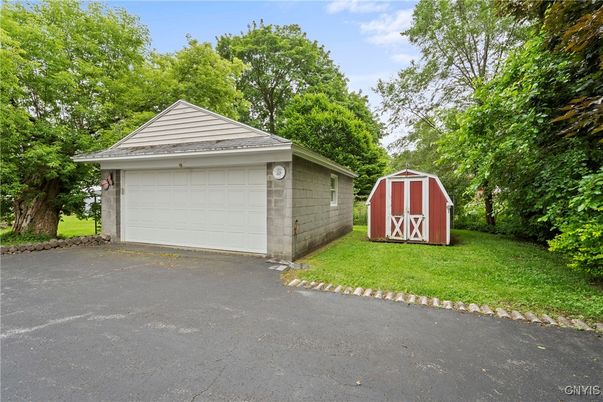 Backyard, Detached Garage, Exterior