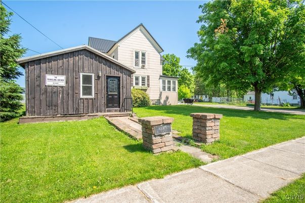 Backyard, Exterior, Facade, Farmhouse