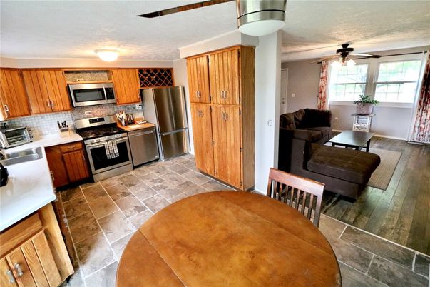 Dining room, Interior, Kitchen, Stainless Steel Appliances