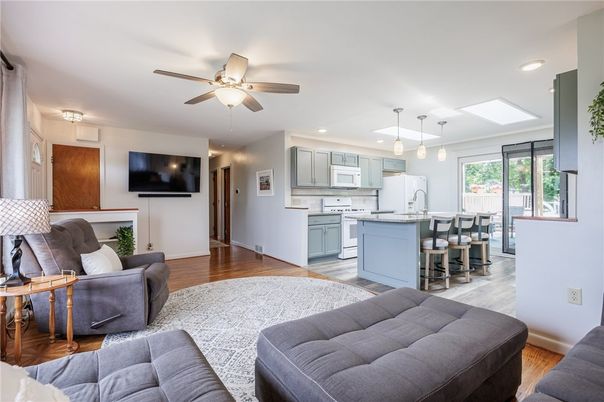 Dining room, Interior, Kitchen, Living room, Pendant Lights, Recessed Lighting, Wood Texture Flooring