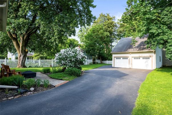 Backyard, Detached Garage, Exterior