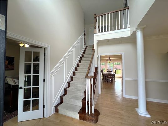 Dining room, Interior, Wood Texture Flooring