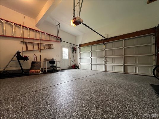 Garage, Interior