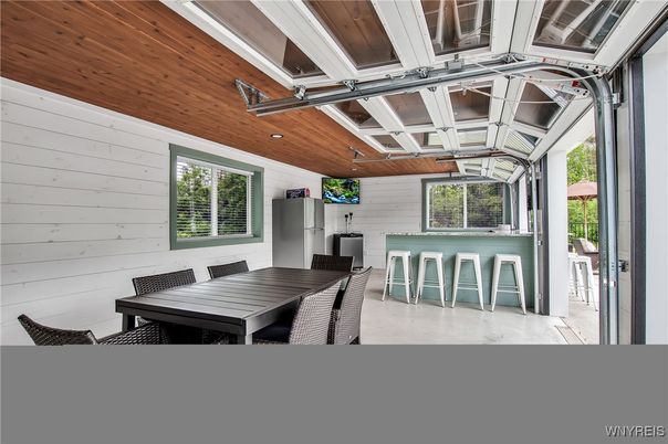 Dining room, Interior, Wooden Ceilings
