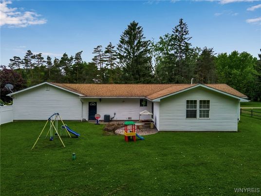 Backyard, Exterior, Playground
