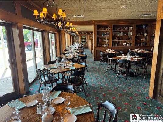Dining room, Fireplace, Interior, Recessed Lighting