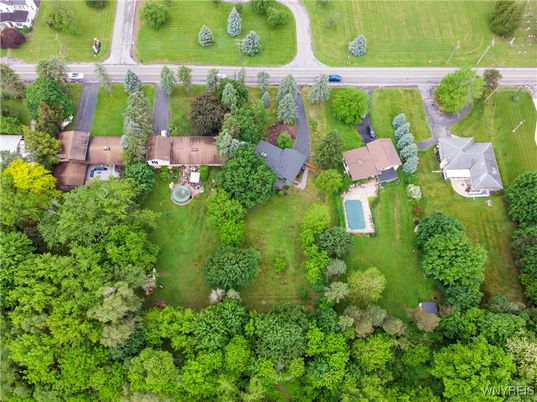 Exterior, Drone