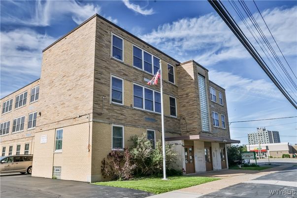 Exterior, Facade, Condo Building