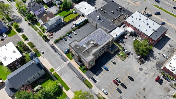 Exterior, Drone