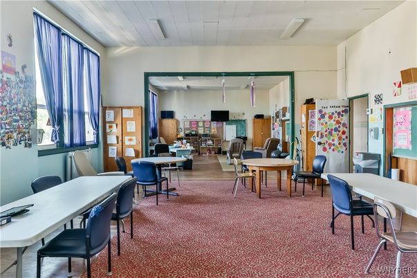 Dining room, Interior