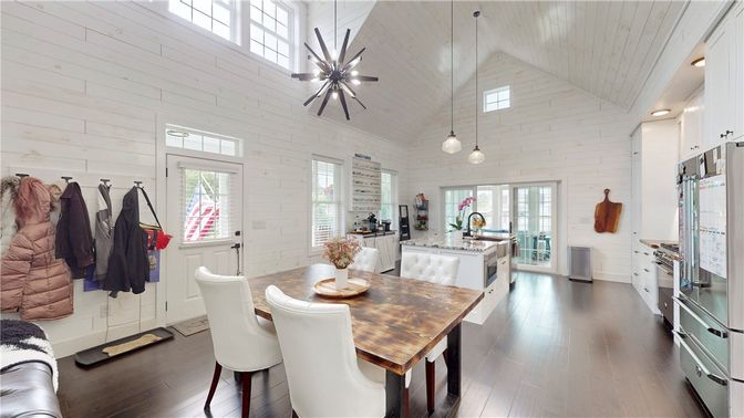 Dining room, Interior, Kitchen, Pendant Lights, Wood Texture Flooring