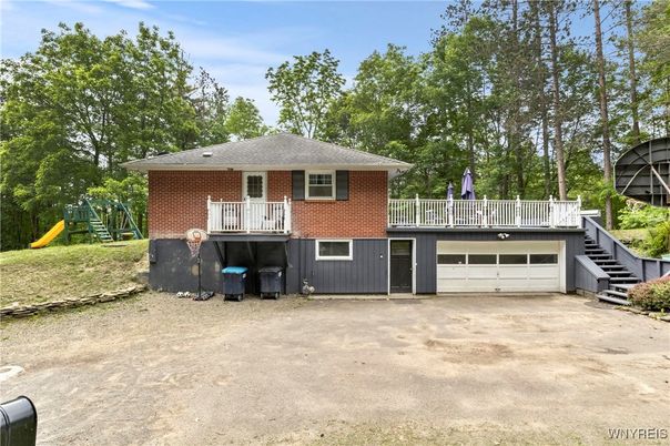 Backyard, Exterior, Playground