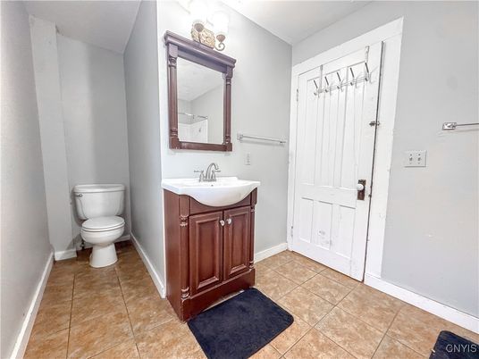 Bathroom, Interior