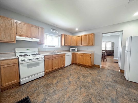 Interior, Kitchen, Recessed Lighting, Wood Texture Flooring