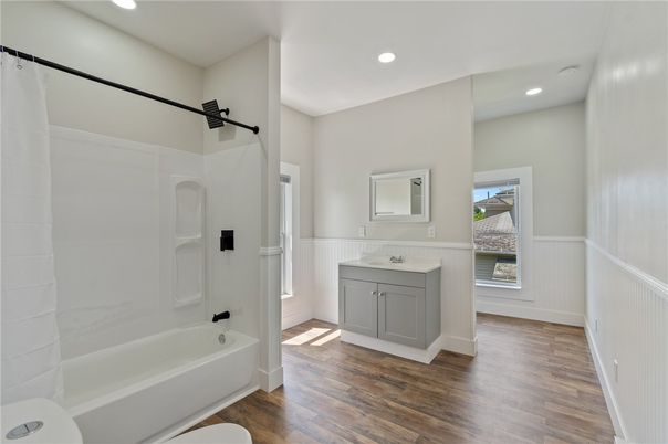 Bathroom, Interior, Recessed Lighting, Wood Texture Flooring
