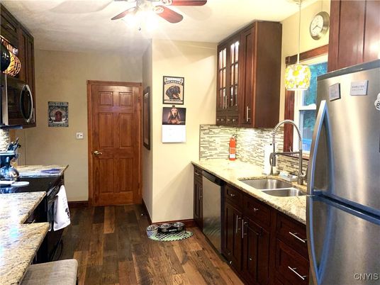 Interior, Kitchen, Pendant Lights, Wood Texture Flooring