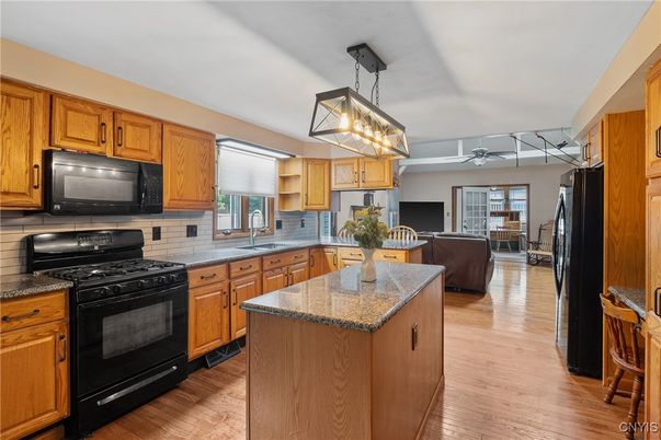 Interior, Kitchen, Pendant Lights, Wood Texture Flooring