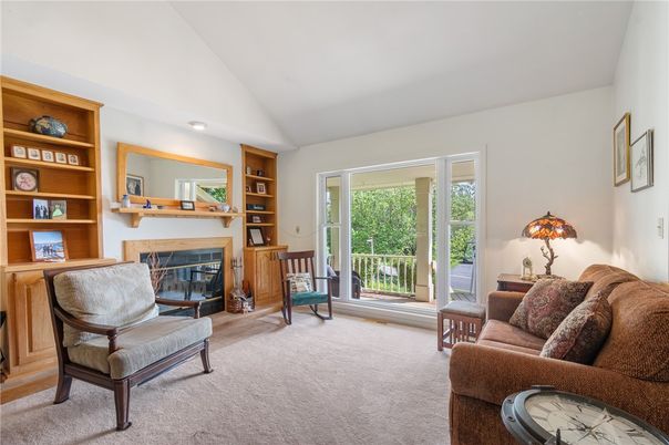 Fireplace, Interior, Living room, Recessed Lighting