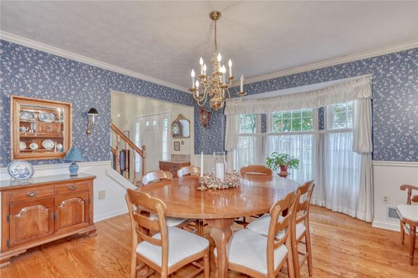 Chandelier, Dining room, Interior, Wood Texture Flooring