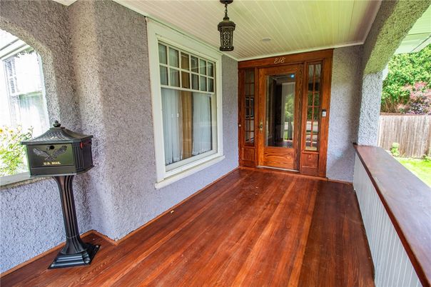Exterior, Wood Texture Flooring