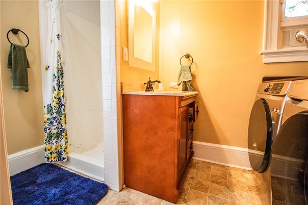 Interior, Washer
