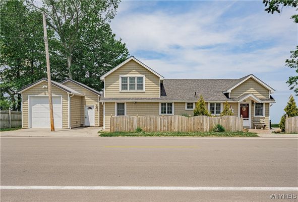 Attached, Detached Garage, Exterior, Facade, Ranch