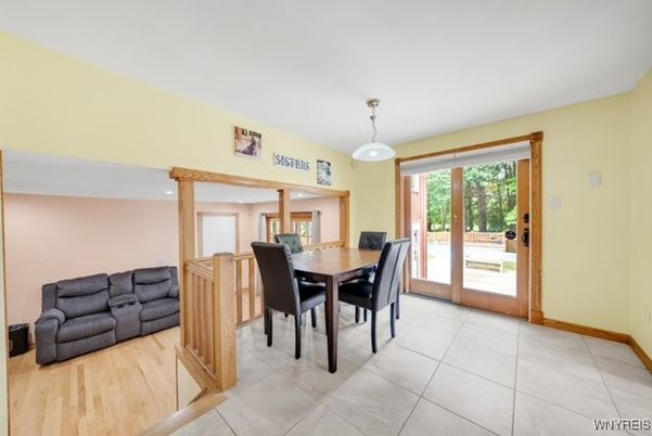 Dining room, Interior, Pendant Lights, Recessed Lighting, Wood Texture Flooring
