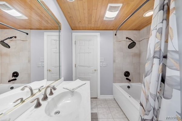 Bathroom, Interior, Recessed Lighting, Wooden Ceilings