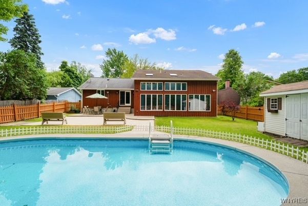 Backyard, Exterior, Pool