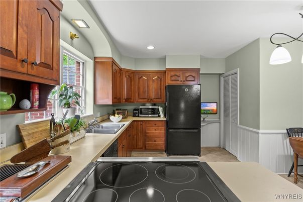 Interior, Kitchen, Recessed Lighting