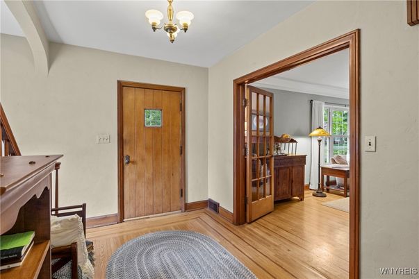 Chandelier, Interior, Wood Texture Flooring
