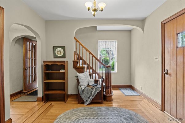 Chandelier, Interior, Wood Texture Flooring