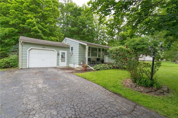 Backyard, Detached Garage, Exterior