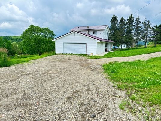 Backyard, Detached Garage, Exterior