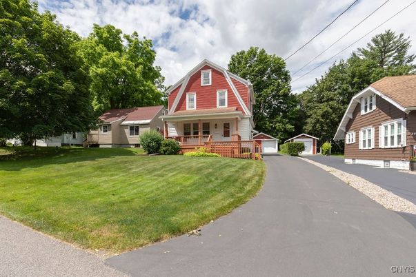 Detached Garage, Exterior, Facade, Queen Anne Victorian