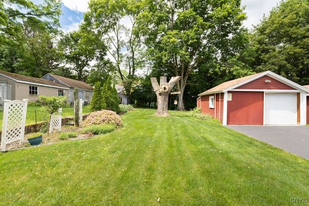 Backyard, Detached Garage, Exterior