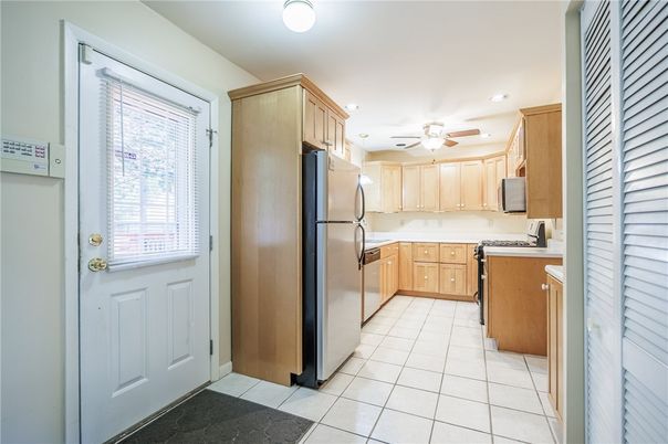 Interior, Kitchen, Recessed Lighting
