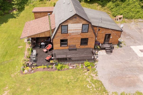 Exterior, Drone