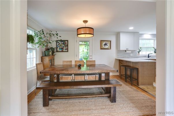 Dining room, Interior, Kitchen, Recessed Lighting, Wood Texture Flooring
