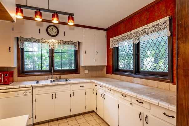 Interior, Kitchen, Tile Countertops