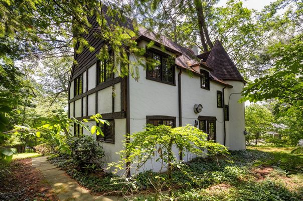Exterior, Facade, Tudor Revival
