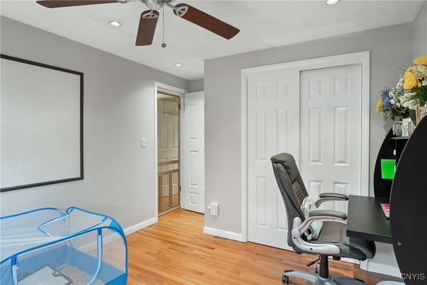 Home Office, Interior, Recessed Lighting, Wood Texture Flooring