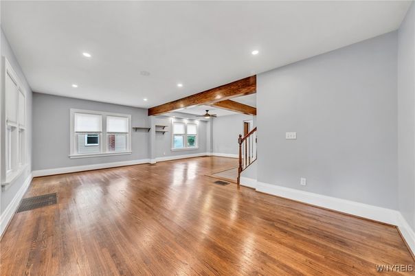 Empty room, Interior, Recessed Lighting, Wooden Beams, Wood Texture Flooring