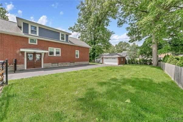 Backyard, Detached Garage, Exterior