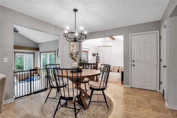 Chandelier, Dining room, Interior