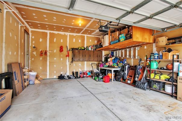 Garage, Interior