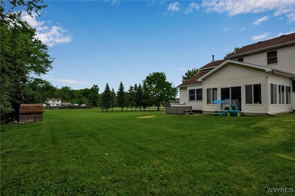 Backyard, Exterior, Hot Tub