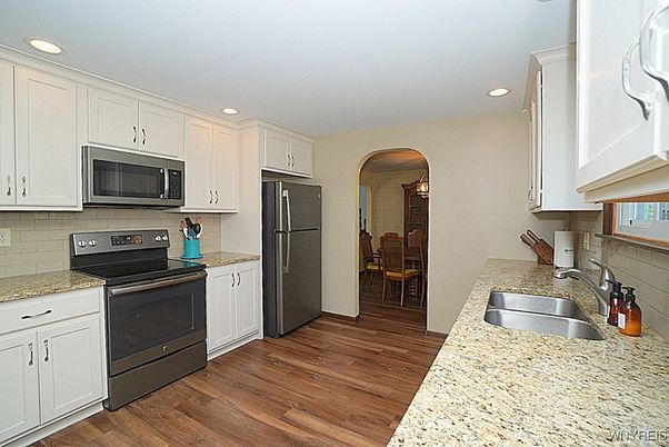 Interior, Kitchen, Recessed Lighting, Wood Texture Flooring